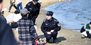 巡查齐发力 宣传入人心  冰城公安筑牢江上安全防线