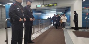演唱会激情唱响  冰城公安同奏“平安乐章”