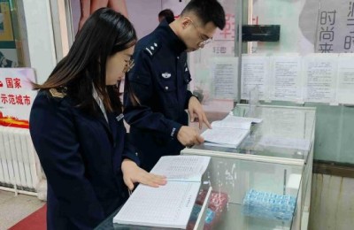 加强食品药品安全检查 守护群众“舌尖上的安全”