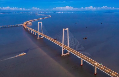历时七载深中通道通车 大湾区高质量发展添新动能